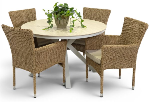 4 Beach Chairs & Argos 1.2m Table White